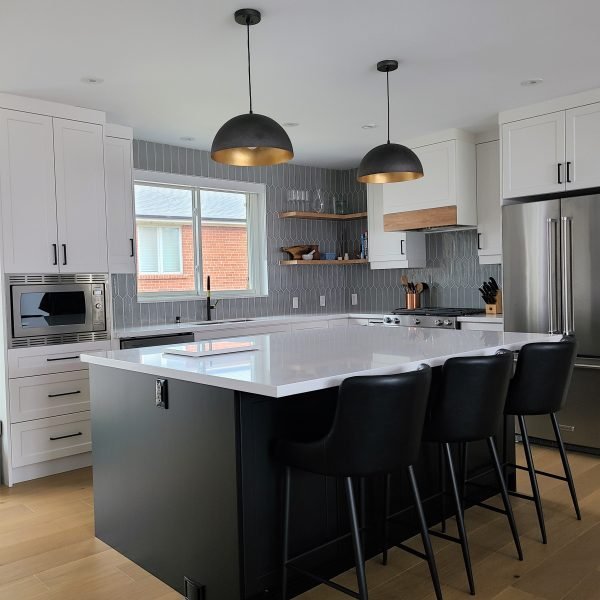 Toronto Kitchen Island Renovation